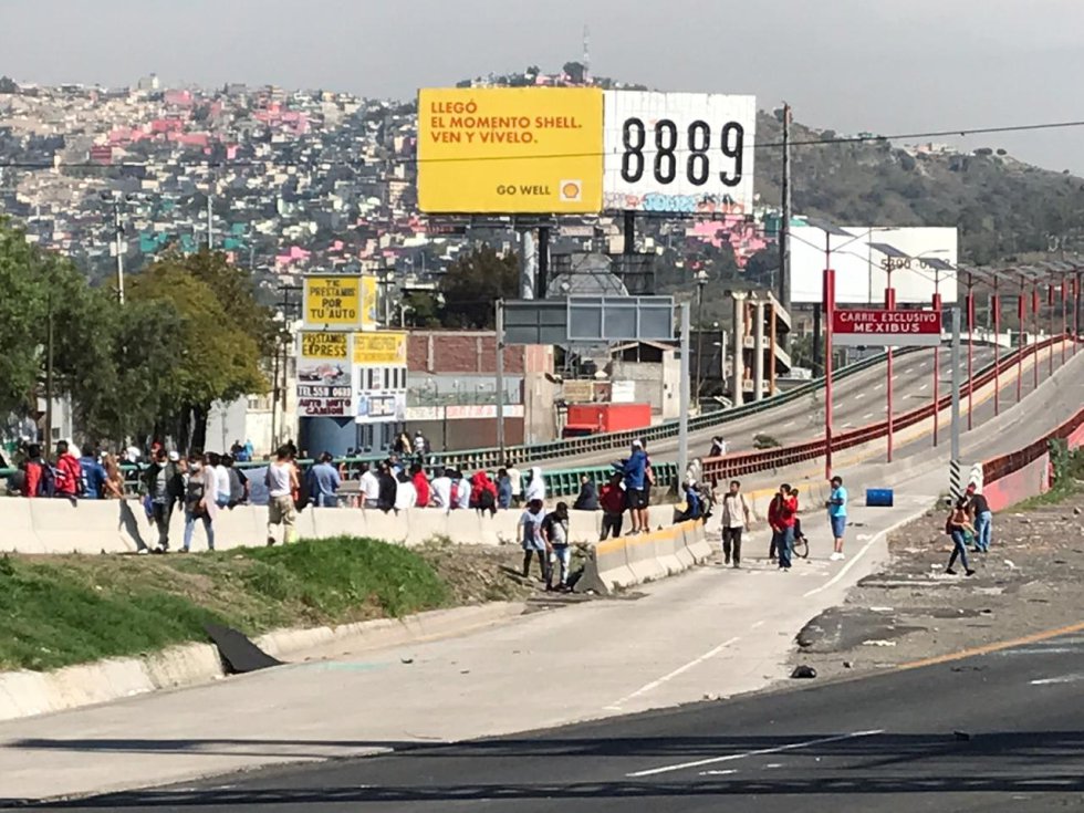 Se cumplían 12 horas del bloqueo en la México-Pachuca 