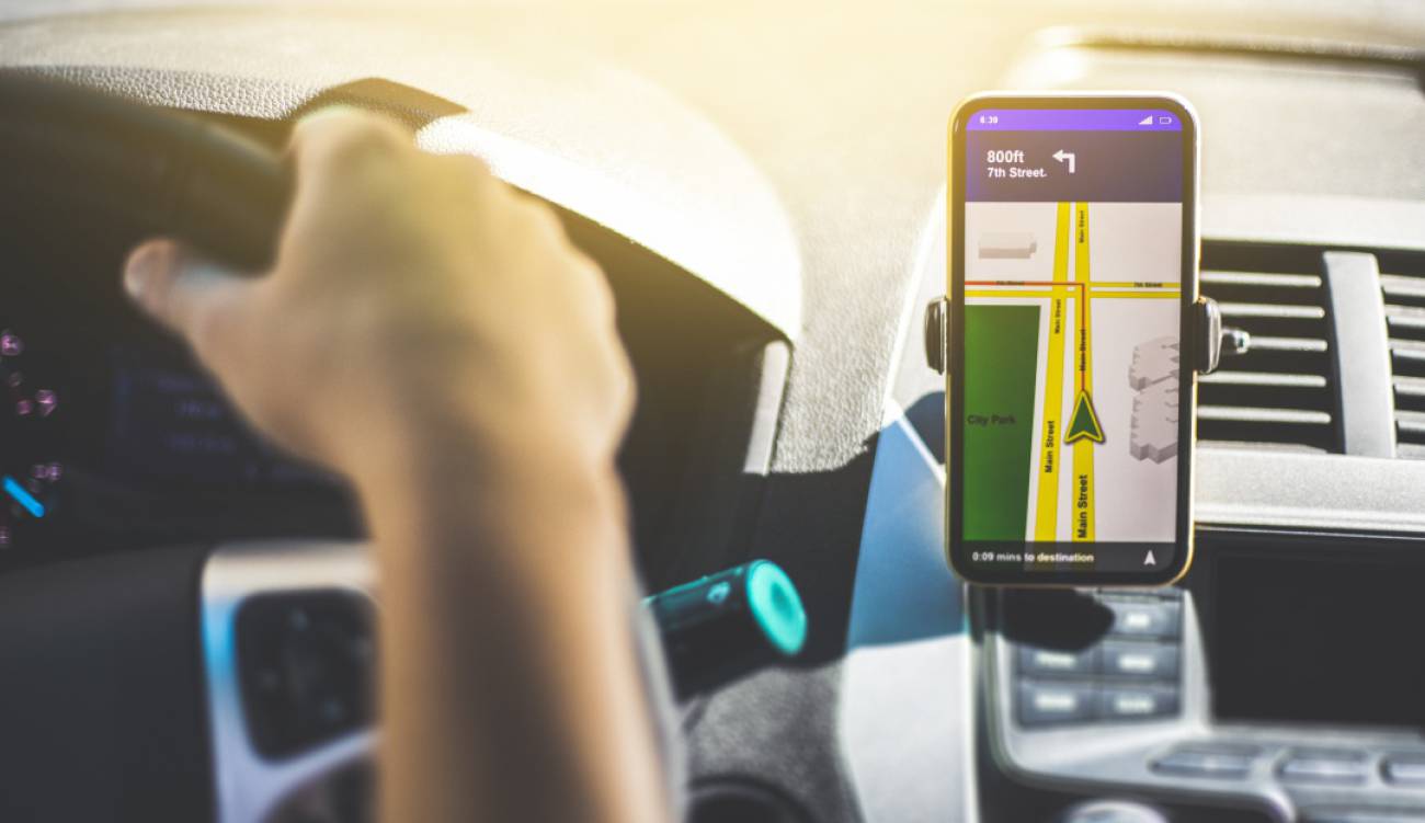 Chofer de Uber presume aumento de ganancias tras marcha de