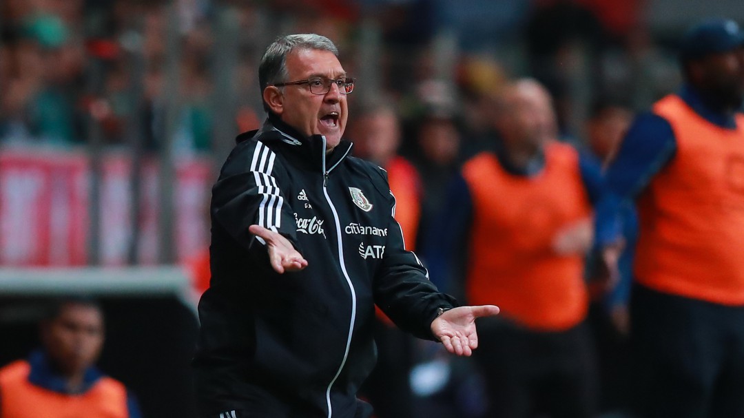 Raúl Jiménez es el mejor mexicano: Gerardo Martino