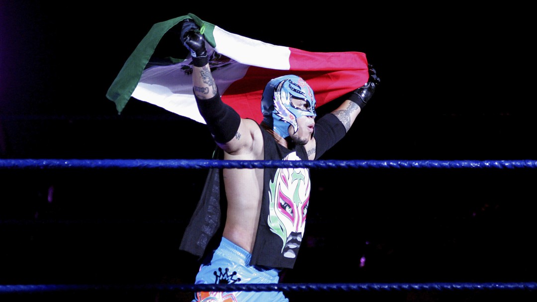 WWE anuncia retiro de Rey Misterio