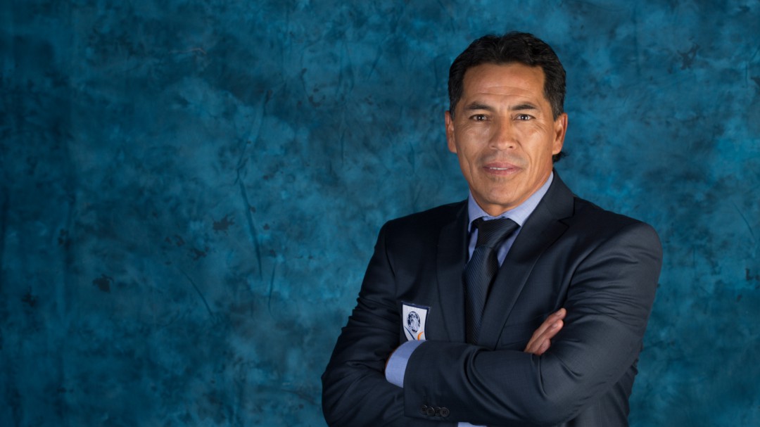 La leyenda del futbol mexicano, Benjamín Galindo, se encuentra grave