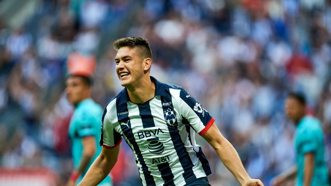 El Valencia está interesado por el mexicano César Montes