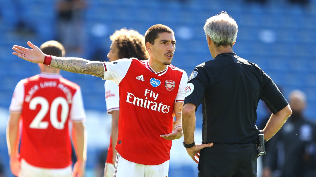 Futbolista del Arsenal da positivo por Covid y había jugado