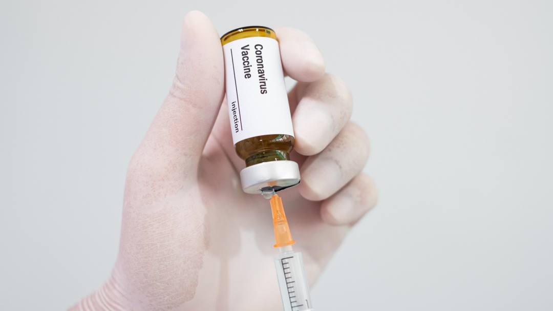 Estos países serán los primeros en recibir la vacuna contra COVID-19