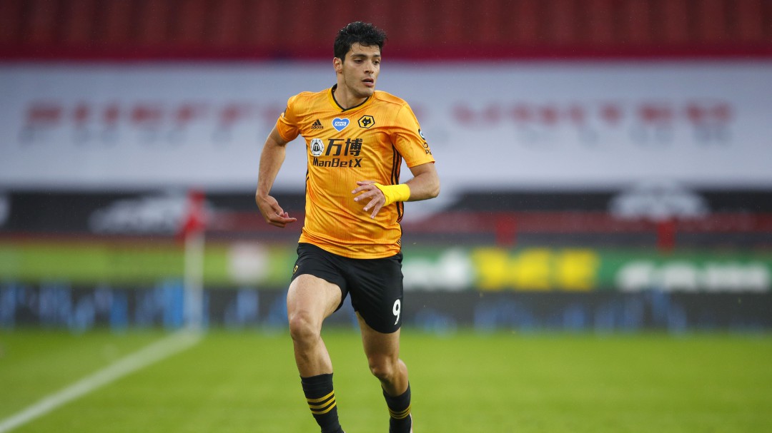 Raúl Jiménez se convirtió en padre