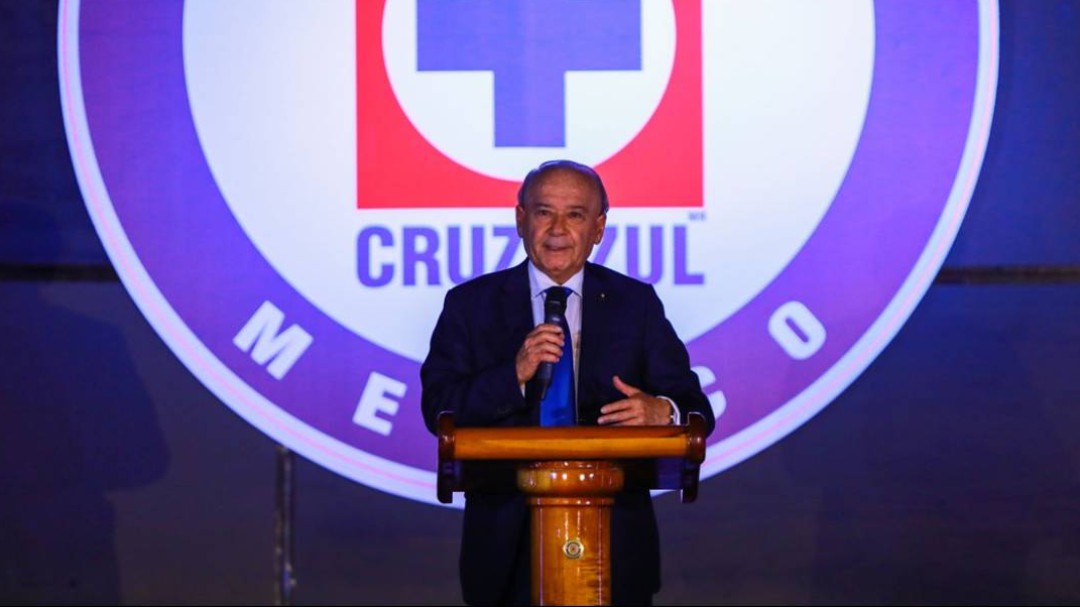 Ex presidente de Cruz Azul es buscado por la Interpol