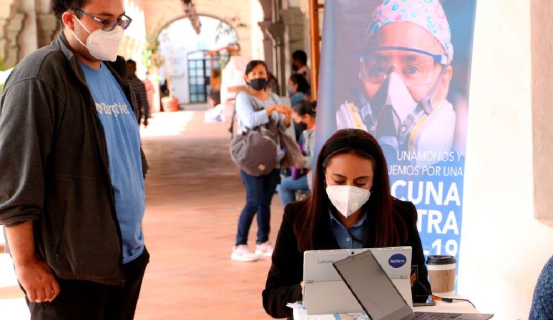 Participé por el boleto de salida de esta situación tan crítica Voluntaria Así Las Cosas W Participé por el boleto de salida de esta situación tan crítica Voluntaria Así Las Cosas W