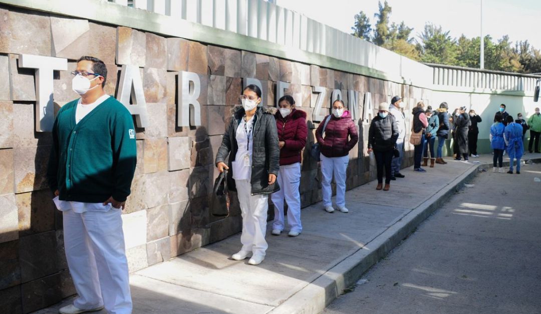 Duele la falta de empatía en vacunación: Dra. De Cosío Farías | Así Las ...