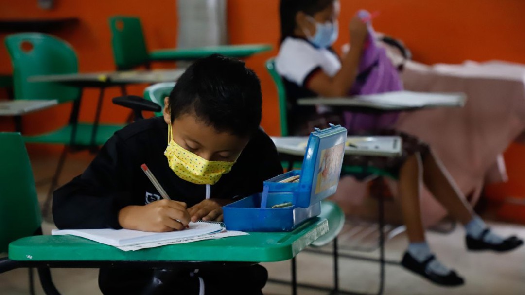 ¿Cómo y dónde denunciar si obligan a mi hijo a ir a clases presenciales?