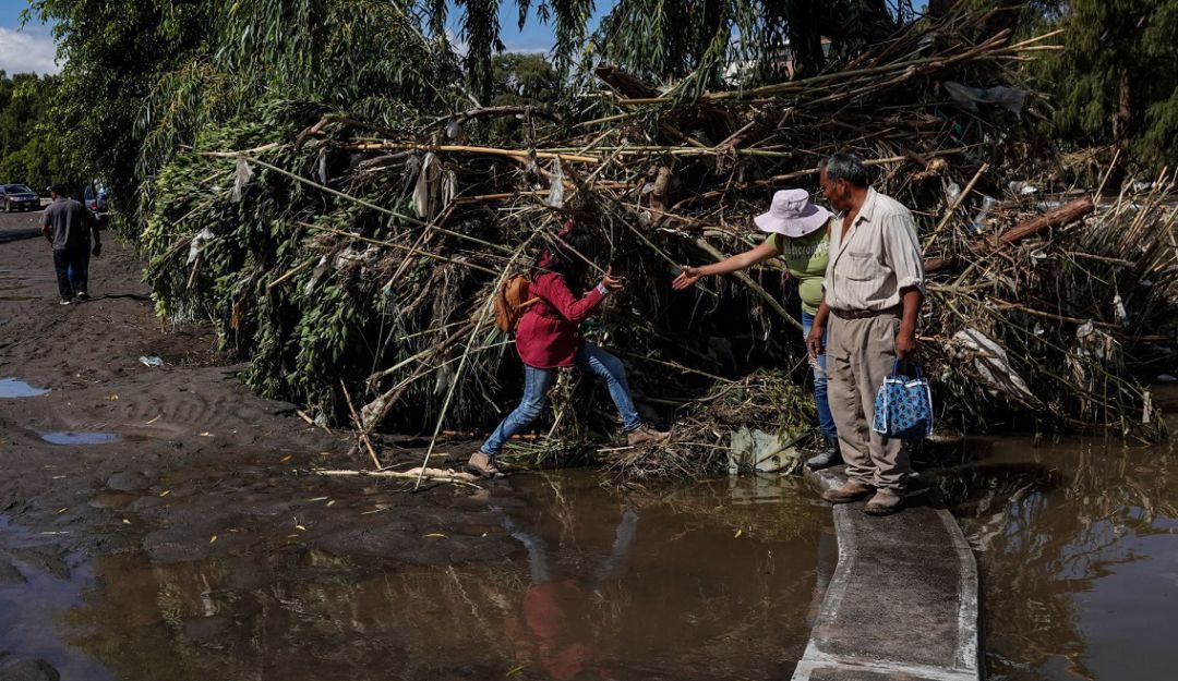Persiste riesgo de más inundaciones en Ixmiquilpan por río Tula