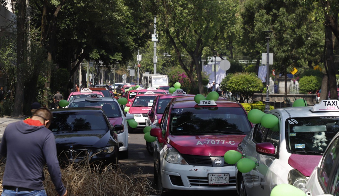 Pide Martí Batres A Los Taxistas Que Dejen De Hacer Bloqueos Nacional W Radio Mexico