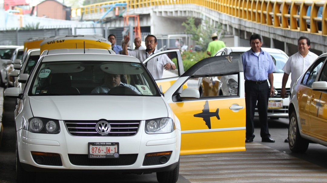 Cuánto cuesta un taxi del aeropuerto de málaga a benalmádena