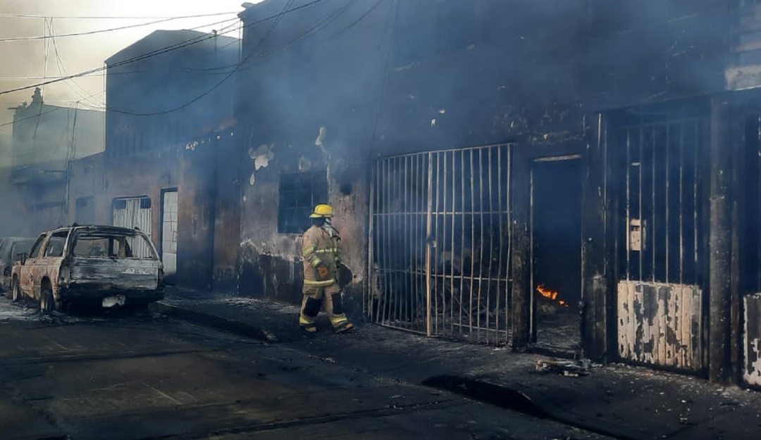CHOQUE PIPA TREN AGUASCALIENTES Pipa choca con tren en Aguascalientes